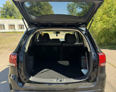 Черный Мицубиси Аутлендер, объемом двигателя 2 л и пробегом 54 тыс. км за 21500 $, фото 10 на Automoto.ua