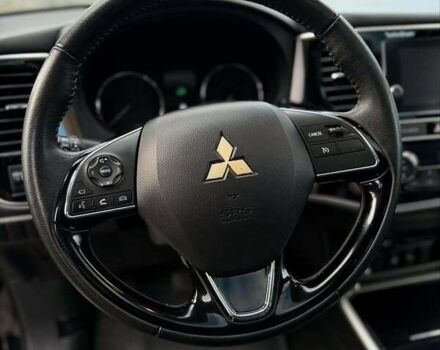 Черный Мицубиси Аутлендер, объемом двигателя 2.36 л и пробегом 91 тыс. км за 18300 $, фото 13 на Automoto.ua