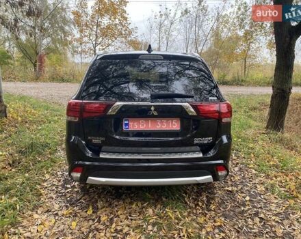 Чорний Міцубісі Аутлендер, об'ємом двигуна 2 л та пробігом 75 тис. км за 22100 $, фото 5 на Automoto.ua