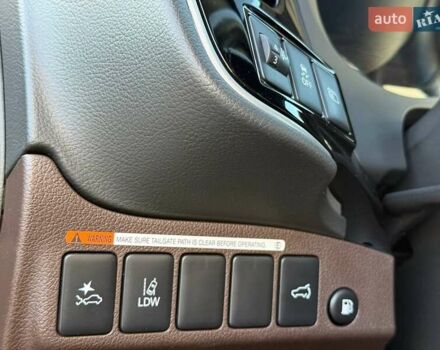 Черный Мицубиси Аутлендер, объемом двигателя 2 л и пробегом 67 тыс. км за 23000 $, фото 22 на Automoto.ua