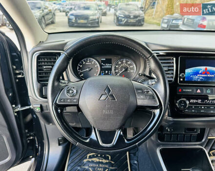 Міцубісі Аутлендер 2018 у Харкові на Automoto.ua Чорний Міцубісі Аутлендер, об'ємом двигуна 2.4 л та пробігом 130 тис. км за 15900 $, фото 26 на Automoto.ua