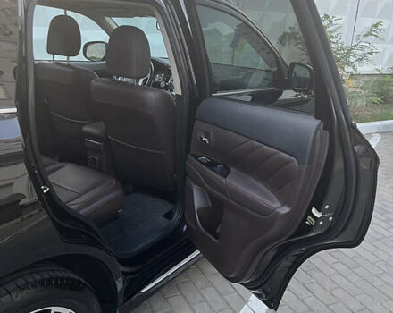 Чорний Міцубісі Аутлендер, об'ємом двигуна 2 л та пробігом 155 тис. км за 22500 $, фото 13 на Automoto.ua