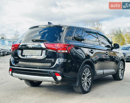 Міцубісі Аутлендер 2018 у Харкові на Automoto.ua Чорний Міцубісі Аутлендер, об'ємом двигуна 2.4 л та пробігом 130 тис. км за 15900 $, фото 9 на Automoto.ua