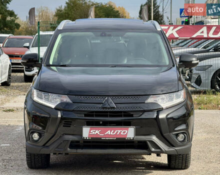 Міцубісі Аутлендер 2018 у Києві на Automoto.ua Чорний Міцубісі Аутлендер, об'ємом двигуна 3 л та пробігом 182 тис. км за 16900 $, фото 74 на Automoto.ua