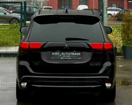 Чорний Міцубісі Аутлендер, об'ємом двигуна 2 л та пробігом 79 тис. км за 22900 $, фото 9 на Automoto.ua