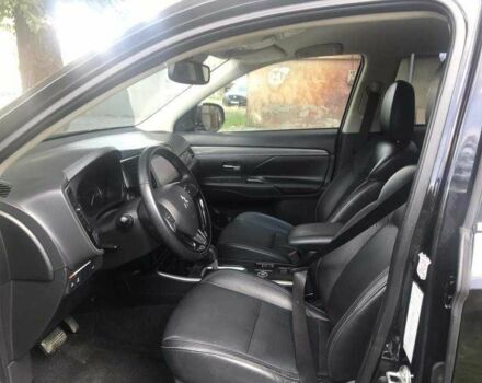 Черный Мицубиси Аутлендер, объемом двигателя 2.4 л и пробегом 125 тыс. км за 11200 $, фото 13 на Automoto.ua