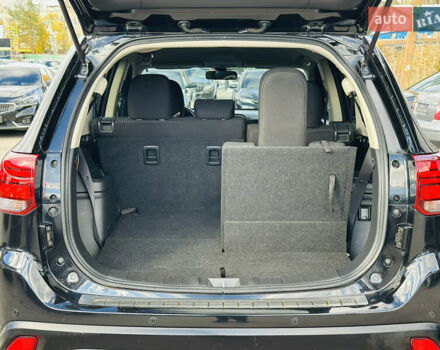 Міцубісі Аутлендер 2018 у Харкові на Automoto.ua Чорний Міцубісі Аутлендер, об'ємом двигуна 2.4 л та пробігом 130 тис. км за 15900 $, фото 11 на Automoto.ua