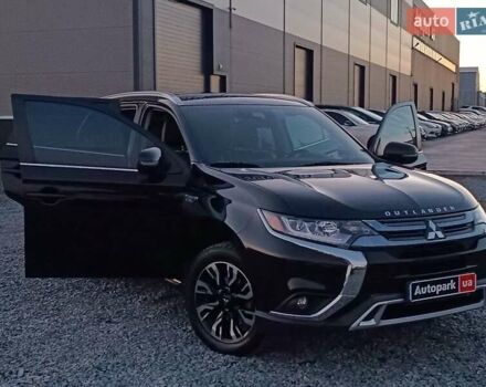Чорний Міцубісі Аутлендер, об'ємом двигуна 2 л та пробігом 115 тис. км за 23700 $, фото 42 на Automoto.ua