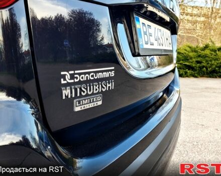 Черный Мицубиси Аутлендер, объемом двигателя 2.4 л и пробегом 130 тыс. км за 16499 $, фото 4 на Automoto.ua