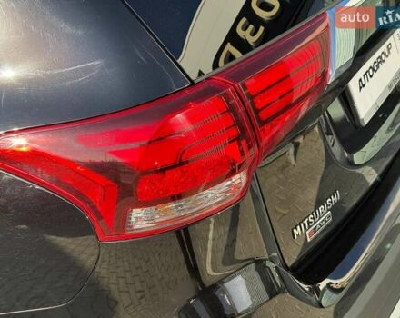 Черный Мицубиси Аутлендер, объемом двигателя 2 л и пробегом 67 тыс. км за 23000 $, фото 13 на Automoto.ua