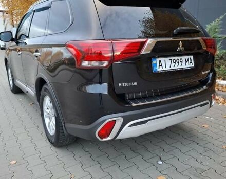 Міцубісі Аутлендер 2018 у Белой Церкве на Automoto.ua Чорний Міцубісі Аутлендер, об'ємом двигуна 2 л та пробігом 121 тис. км за 17800 $, фото 8 на Automoto.ua