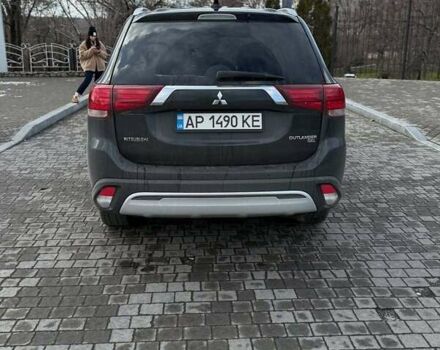 Черный Мицубиси Аутлендер, объемом двигателя 2.36 л и пробегом 91 тыс. км за 18300 $, фото 5 на Automoto.ua