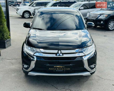 Міцубісі Аутлендер 2018 у Харкові на Automoto.ua Чорний Міцубісі Аутлендер, об'ємом двигуна 2.4 л та пробігом 130 тис. км за 15900 $, фото 7 на Automoto.ua