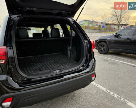 Черный Мицубиси Аутлендер, объемом двигателя 2.36 л и пробегом 153 тыс. км за 14800 $, фото 10 на Automoto.ua