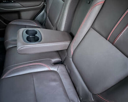 Чорний Міцубісі Аутлендер, об'ємом двигуна 2 л та пробігом 155 тис. км за 22500 $, фото 15 на Automoto.ua