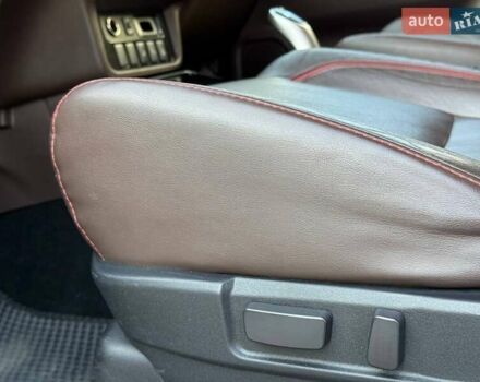 Черный Мицубиси Аутлендер, объемом двигателя 2 л и пробегом 67 тыс. км за 23000 $, фото 21 на Automoto.ua