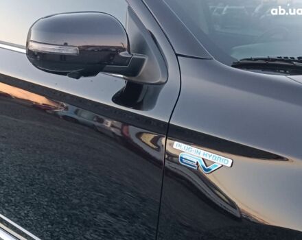 Черный Мицубиси Аутлендер, объемом двигателя 2 л и пробегом 115 тыс. км за 23700 $, фото 12 на Automoto.ua