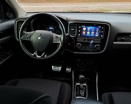 Міцубісі Аутлендер 2018 у Белой Церкве на Automoto.ua Чорний Міцубісі Аутлендер, об'ємом двигуна 2 л та пробігом 121 тис. км за 17800 $, фото 43 на Automoto.ua