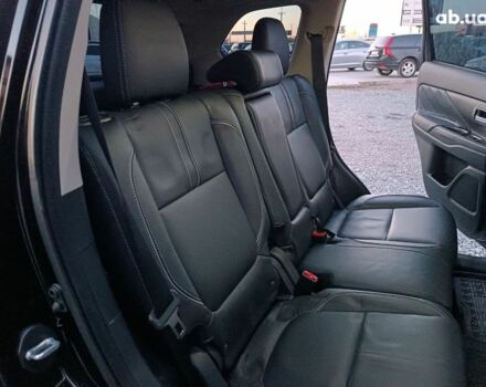 Черный Мицубиси Аутлендер, объемом двигателя 2 л и пробегом 115 тыс. км за 23700 $, фото 35 на Automoto.ua