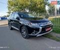Мицубиси Аутлендер 2018 в Киеве на Automoto.ua Черный Мицубиси Аутлендер, объемом двигателя 3 л и пробегом 143 тыс. км за 18100 $, фото 1 на Automoto.ua