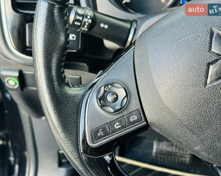 Міцубісі Аутлендер 2018 у Харкові на Automoto.ua Чорний Міцубісі Аутлендер, об'ємом двигуна 2.4 л та пробігом 130 тис. км за 15900 $, фото 28 на Automoto.ua