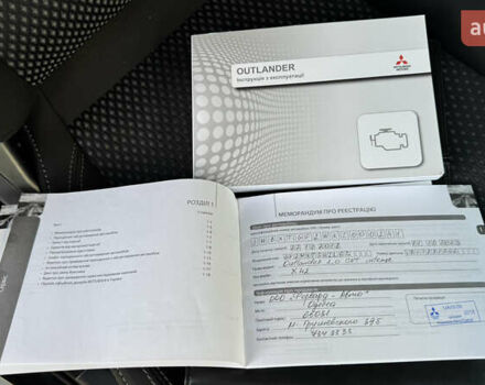 Черный Мицубиси Аутлендер, объемом двигателя 2 л и пробегом 88 тыс. км за 18500 $, фото 70 на Automoto.ua