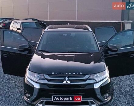 Чорний Міцубісі Аутлендер, об'ємом двигуна 2 л та пробігом 115 тис. км за 23700 $, фото 43 на Automoto.ua