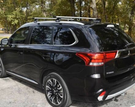 Чорний Міцубісі Аутлендер, об'ємом двигуна 2 л та пробігом 45 тис. км за 14000 $, фото 3 на Automoto.ua