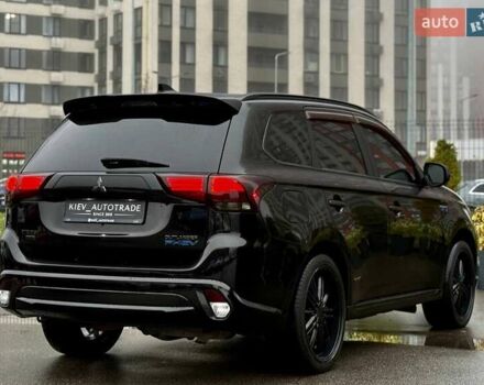 Чорний Міцубісі Аутлендер, об'ємом двигуна 2 л та пробігом 79 тис. км за 22900 $, фото 15 на Automoto.ua