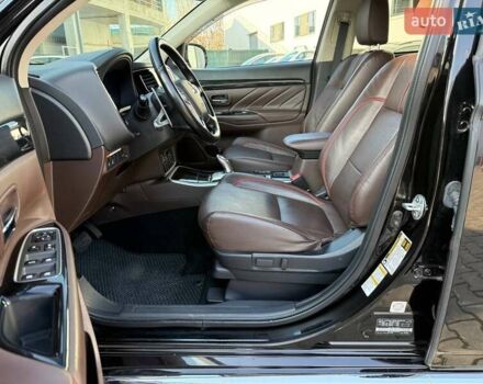 Черный Мицубиси Аутлендер, объемом двигателя 2 л и пробегом 67 тыс. км за 23000 $, фото 18 на Automoto.ua