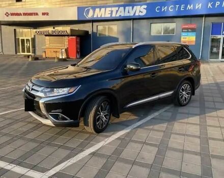 Черный Мицубиси Аутлендер, объемом двигателя 2.4 л и пробегом 75 тыс. км за 13000 $, фото 3 на Automoto.ua