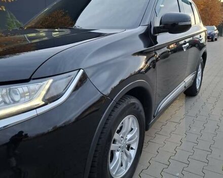 Міцубісі Аутлендер 2018 у Белой Церкве на Automoto.ua Чорний Міцубісі Аутлендер, об'ємом двигуна 2 л та пробігом 121 тис. км за 17800 $, фото 31 на Automoto.ua