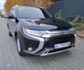 Міцубісі Аутлендер 2018 у Белой Церкве на Automoto.ua Чорний Міцубісі Аутлендер, об'ємом двигуна 2 л та пробігом 121 тис. км за 17800 $, фото 1 на Automoto.ua