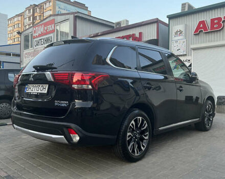 Чорний Міцубісі Аутлендер, об'ємом двигуна 2 л та пробігом 155 тис. км за 22500 $, фото 21 на Automoto.ua