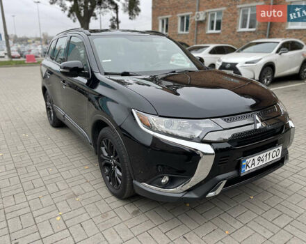 Чорний Міцубісі Аутлендер, об'ємом двигуна 2.36 л та пробігом 153 тис. км за 16450 $, фото 2 на Automoto.ua