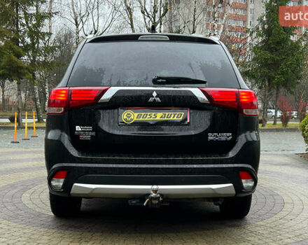 Черный Мицубиси Аутлендер, объемом двигателя 2 л и пробегом 96 тыс. км за 22750 $, фото 5 на Automoto.ua