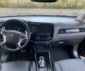 Черный Мицубиси Аутлендер, объемом двигателя 2 л и пробегом 75 тыс. км за 22100 $, фото 6 на Automoto.ua