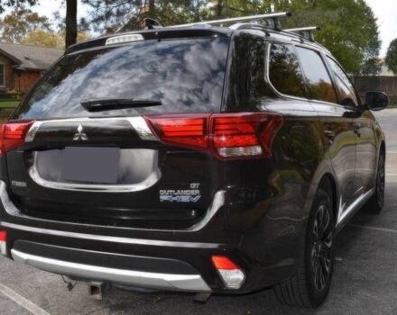 Чорний Міцубісі Аутлендер, об'ємом двигуна 2 л та пробігом 45 тис. км за 14000 $, фото 5 на Automoto.ua