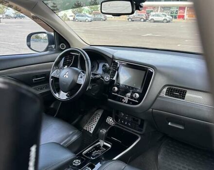 Черный Мицубиси Аутлендер, объемом двигателя 2.36 л и пробегом 90 тыс. км за 26500 $, фото 13 на Automoto.ua