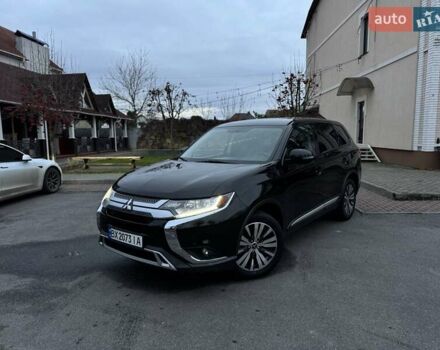 Чорний Міцубісі Аутлендер, об'ємом двигуна 2.36 л та пробігом 132 тис. км за 15900 $, фото 2 на Automoto.ua