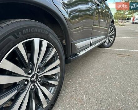 Черный Мицубиси Аутлендер, объемом двигателя 2.36 л и пробегом 90 тыс. км за 26500 $, фото 12 на Automoto.ua