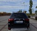 Чорний Міцубісі Аутлендер, об'ємом двигуна 2 л та пробігом 86 тис. км за 18000 $, фото 9 на Automoto.ua