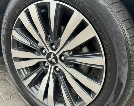 Чорний Міцубісі Аутлендер, об'ємом двигуна 2.36 л та пробігом 53 тис. км за 23500 $, фото 8 на Automoto.ua