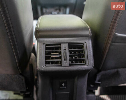 Черный Мицубиси Аутлендер, объемом двигателя 2.4 л и пробегом 56 тыс. км за 18500 $, фото 10 на Automoto.ua