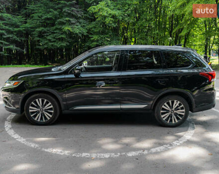 Черный Мицубиси Аутлендер, объемом двигателя 2.4 л и пробегом 56 тыс. км за 18500 $, фото 28 на Automoto.ua