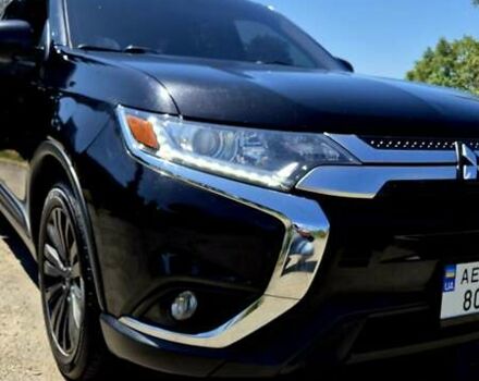 Черный Мицубиси Аутлендер, объемом двигателя 2.36 л и пробегом 200 тыс. км за 17299 $, фото 10 на Automoto.ua