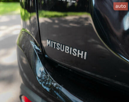 Черный Мицубиси Аутлендер, объемом двигателя 2.4 л и пробегом 56 тыс. км за 18500 $, фото 22 на Automoto.ua
