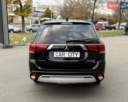 Чорний Міцубісі Аутлендер, об'ємом двигуна 2.36 л та пробігом 106 тис. км за 16250 $, фото 5 на Automoto.ua