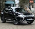 Черный Мицубиси Аутлендер, объемом двигателя 2 л и пробегом 65 тыс. км за 19950 $, фото 3 на Automoto.ua