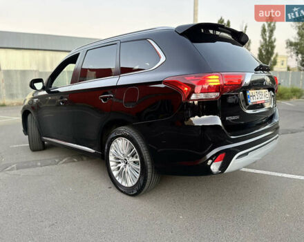 Чорний Міцубісі Аутлендер, об'ємом двигуна 2.36 л та пробігом 66 тис. км за 19800 $, фото 12 на Automoto.ua